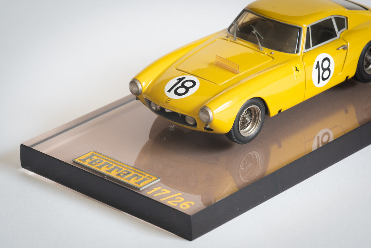 AMR - Limited Edition Ferrari 1961 250 GT LWB #18 - Le Mans