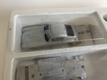 Load image into Gallery viewer, AMR X - Ferrari 250 GT SWB - Standard Comp. Car - 1/43 Scale Model Kit Ref. 4012