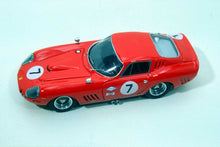 Load image into Gallery viewer, Tameo - TMK002 - Ferrari 275 GTB Sperimentale - 4 Versions