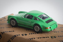 Load image into Gallery viewer, Vintage 43 Custom 1/64 Scale 911 - Signal Green