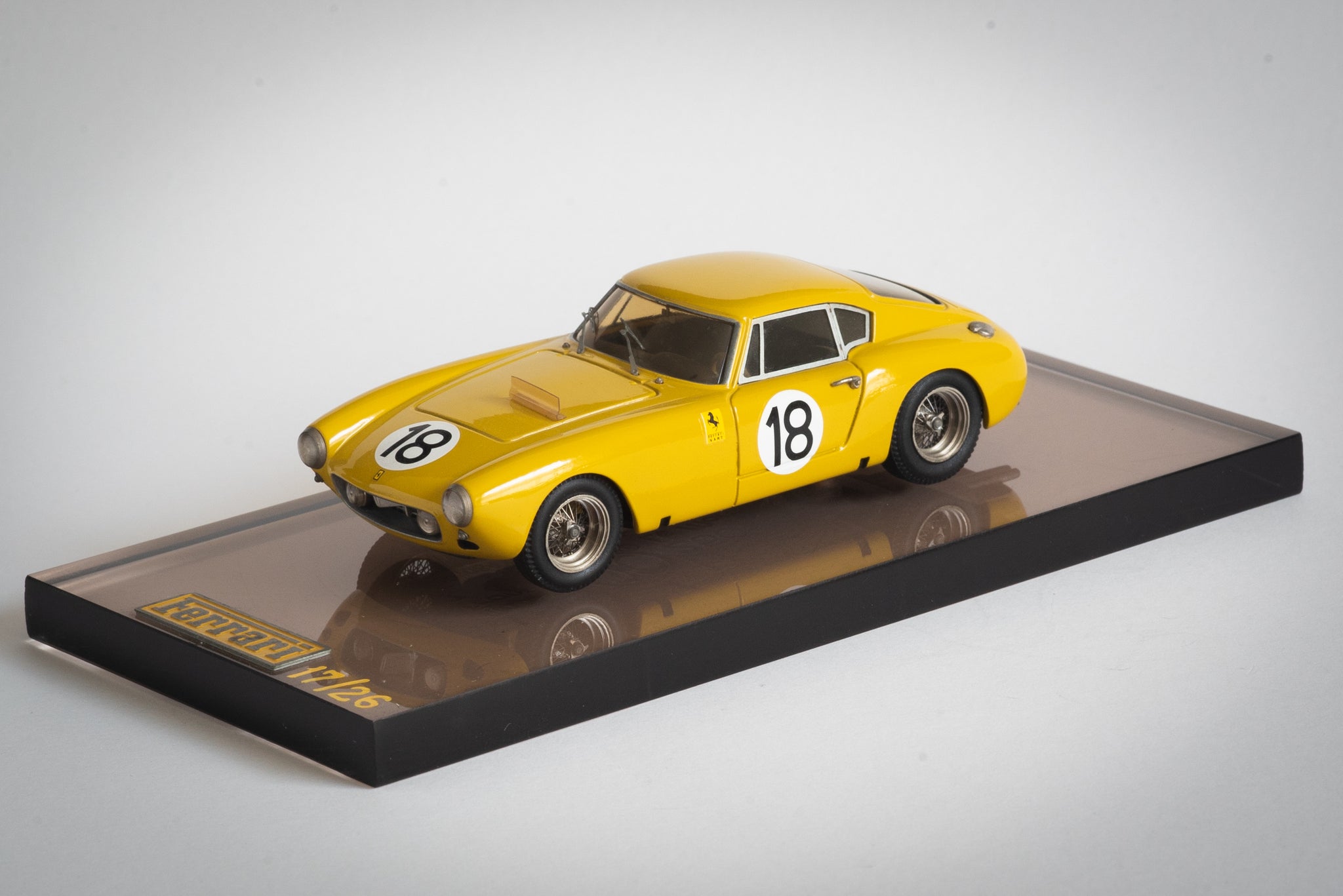 Miniature Ferrari 250 GT 1961 1/43 Bang GT 1961 Gt. Le Mans Tamavo Baghetti No 12 Miniature Ferrari 250 GT 1961 1/43 Bang GT 1961 Gt. Le Mans Tamavo Baghetti No 12