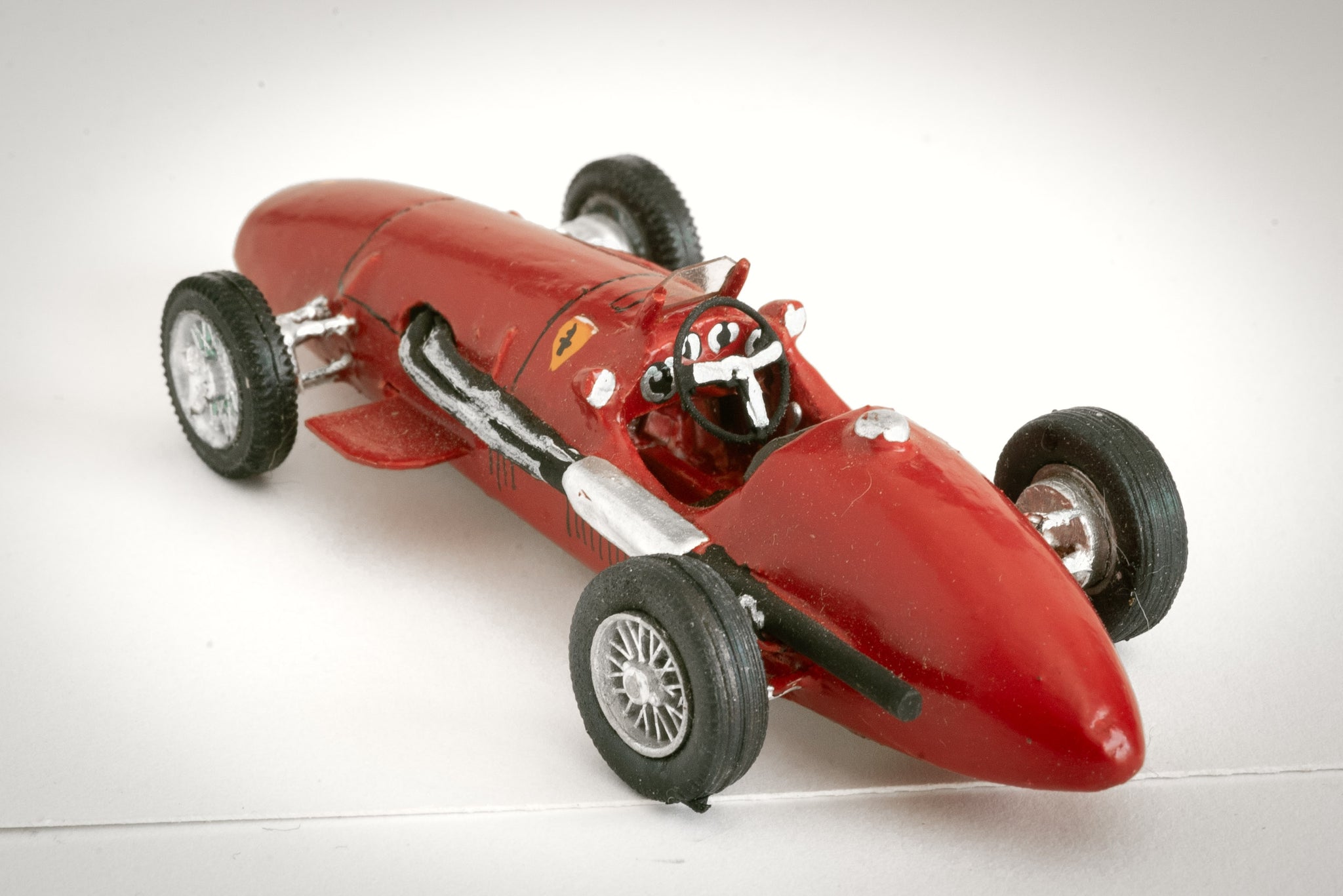 FERRARI 500 F2 GP ALLEMAGNE 1952 BRUMM S039 1:43 de reference S039 FERRARI 500 F2 GP ALLEMAGNE 1952 BRUMM S039 1:43 de reference S039