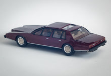 Load image into Gallery viewer, Western Models  - 1/43 1977 Aston Martin Lagonda