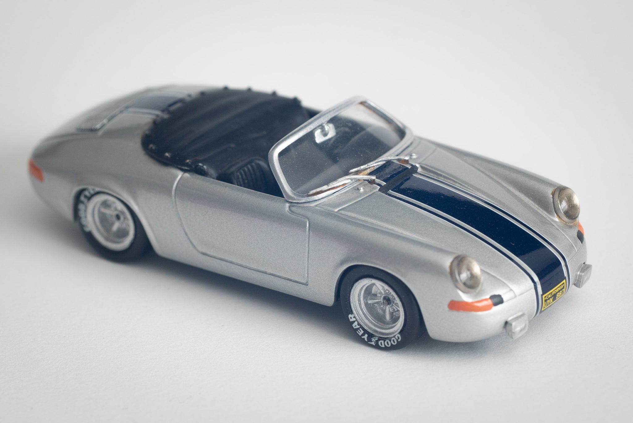 Porsche 911 GT Minichamps 1/43 – 24 Heures Du Mans 1997 (Neuf, Lot, Métal)