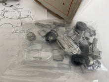 Load image into Gallery viewer, Dallari - Porsche 910 - Nurburgring 1967 #17 - 1/43 Scale Model Kit All Open