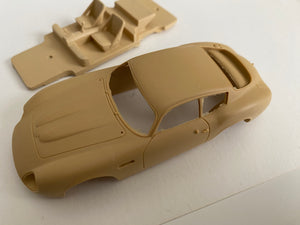 Provence Moulage - 1962 Aston Martin DB-4 Zagato - Le Mans- 1/43 Scale Resin Model Kit