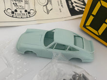 Load image into Gallery viewer, Robustelli - 1973 Porsche Carrera RS Rally - East African Safari - 1/43 Resin Kit