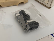 Load image into Gallery viewer, Robustelli - 1973 Porsche Carrera RSR - 1000km Dijon - 1/43 Resin Kit