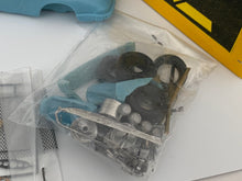 Load image into Gallery viewer, Robustelli - 1978 Porsche 911SC Rally - East African Safari - 1/43 Resin Kit