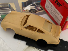Load image into Gallery viewer, Starter - 1973 Porsche Carrera RS Martini - 24 hrs Le Mans - 1/43 Resin Kit
