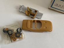 Load image into Gallery viewer, Provence Moulage - 1969 Ferrari 365 GTS/4 Daytona Spyder - Road Car - 1/43 Resin Kit