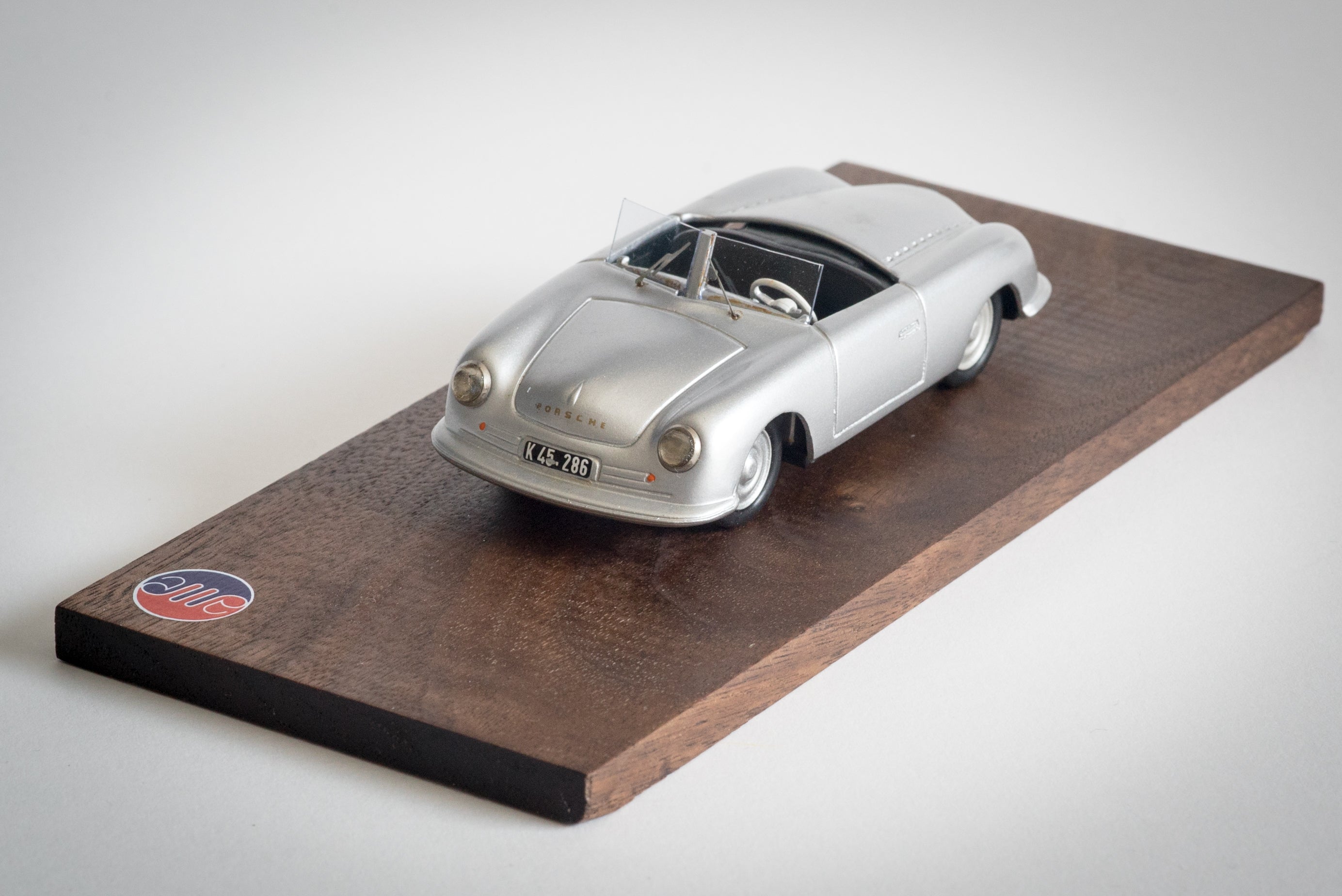 AMR / Minichamps - 1/43 1948 Porsche No. 1 – Vintage43