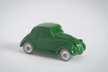 Load image into Gallery viewer, Officina 942 - 1948 Fiat 500 B &quot;Topolino&quot; 1/76 Scale