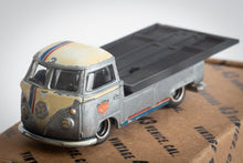 Load image into Gallery viewer, Vintage 43 Custom 1/64 Scale Service T1 Transporter and Speedster Set - Barn Find