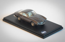 Load image into Gallery viewer, Precision Miniatures - McQueen&#39;s Ferrari 250 GT Lusso 1/43 scale - 1962